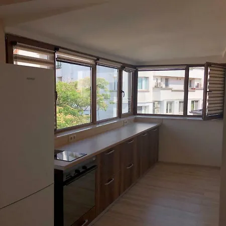 In The Heart Of The City Apartment Plovdiv
